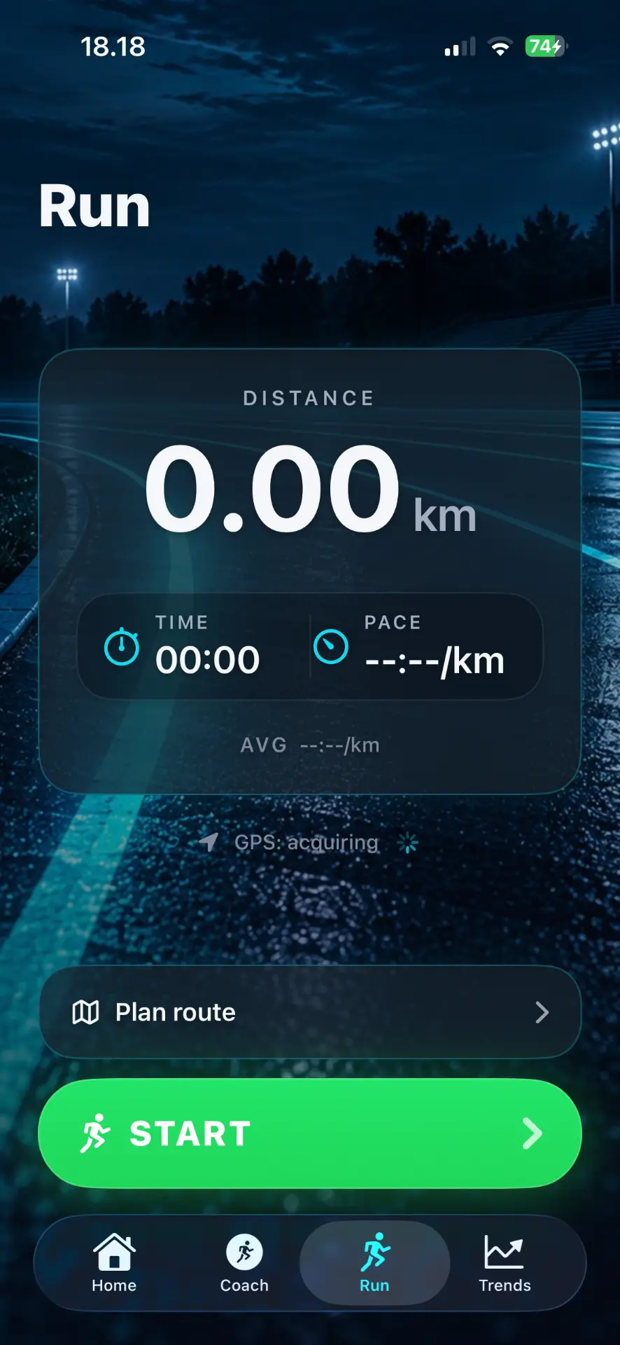 MovaiQ iOS Run screen showing distance, time, pace and GPS status